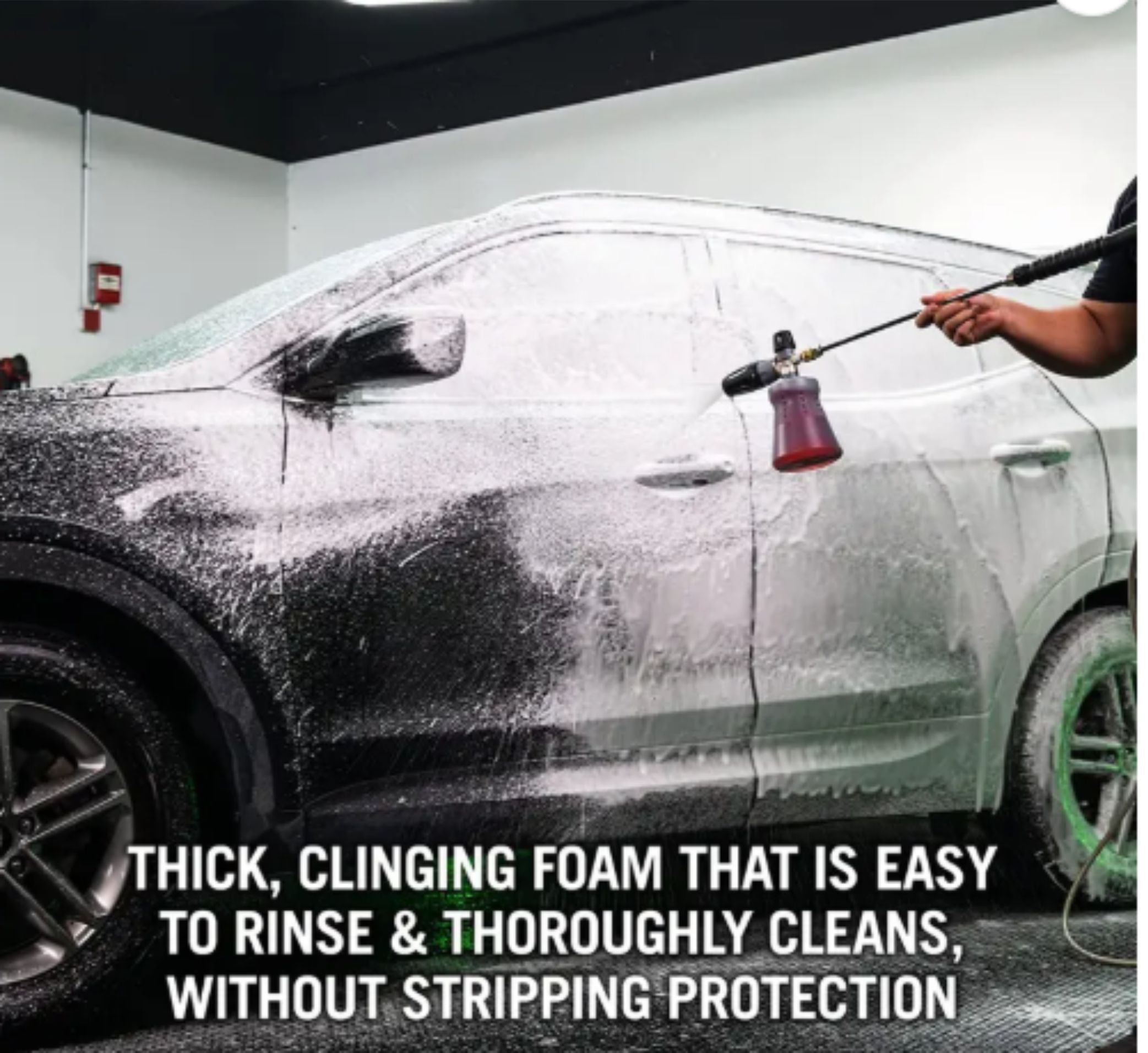 M&C Shampoo , PH Neutral Formula For Spot Free Cleaning With Extra Foam Booster. Car Washing Liquid (5000 ml)